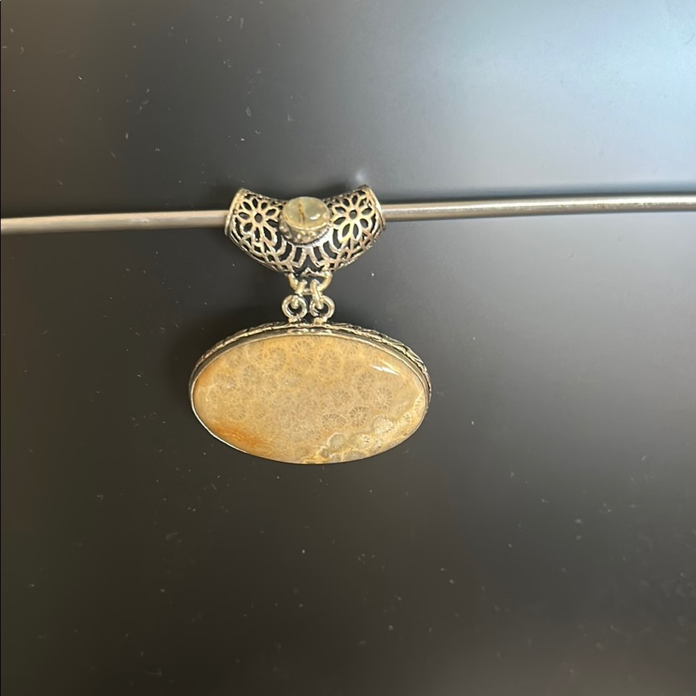Elegant Silver and Tan Jasper Pendant